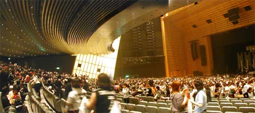 東京 国際 フォーラム 座席 見え 方